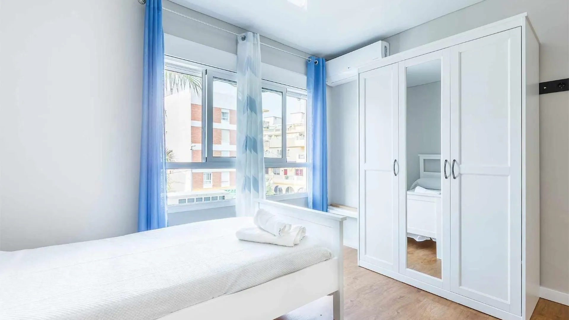 A&N Avenida Torre Del Mar Apartment